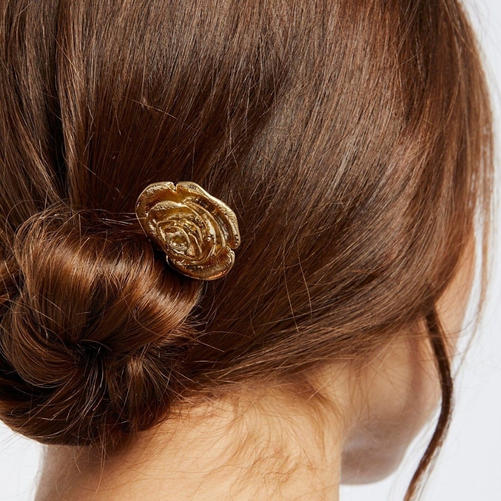 Free People 🌹 Rose hairstick